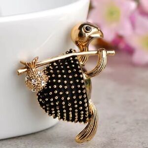 Chic Gold and Black Turtle Brooch